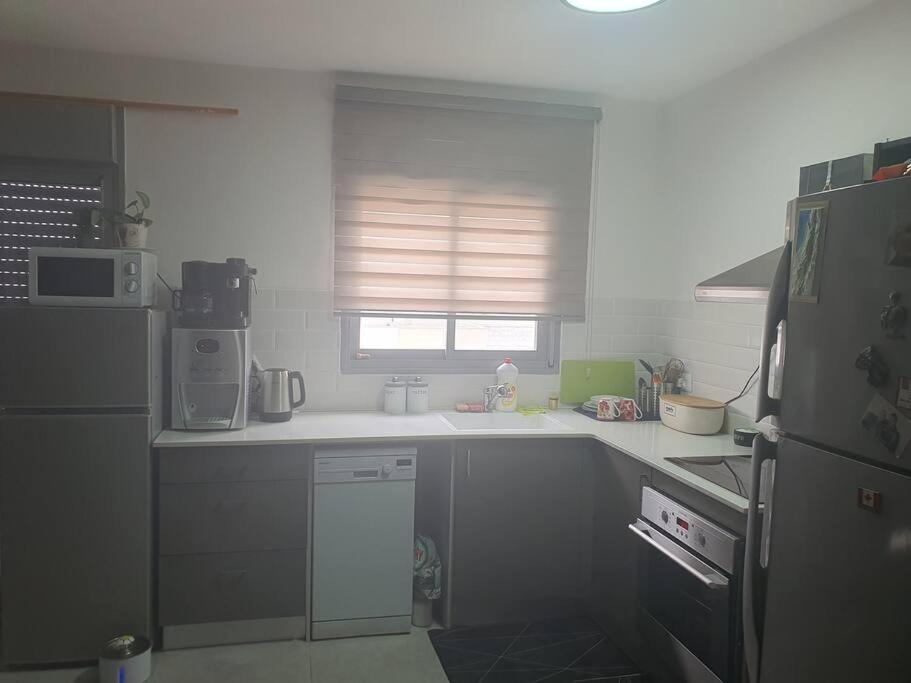 Dream House דירה *